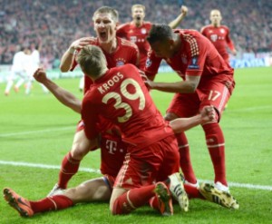 A végén jött a feketeleves a Realnak, előnyben a Bayern