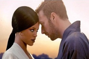 Rihanna és a Coldplay szamuráj-kalandja