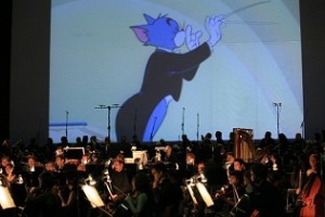 Szabadtéri nyitány Tom és Jerryvel!