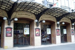Musical-pályázatot hirdet a Madách Színház
