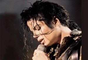Bad 25 – új Michael Jackson kiadványok a szeptemberi jubileumra