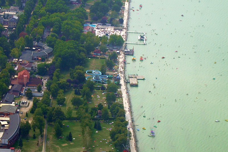 Beach Club a Coke Club helyett