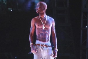 Dr. Dre és Snoop Dogg turnéra vinnék Tupac hologramját